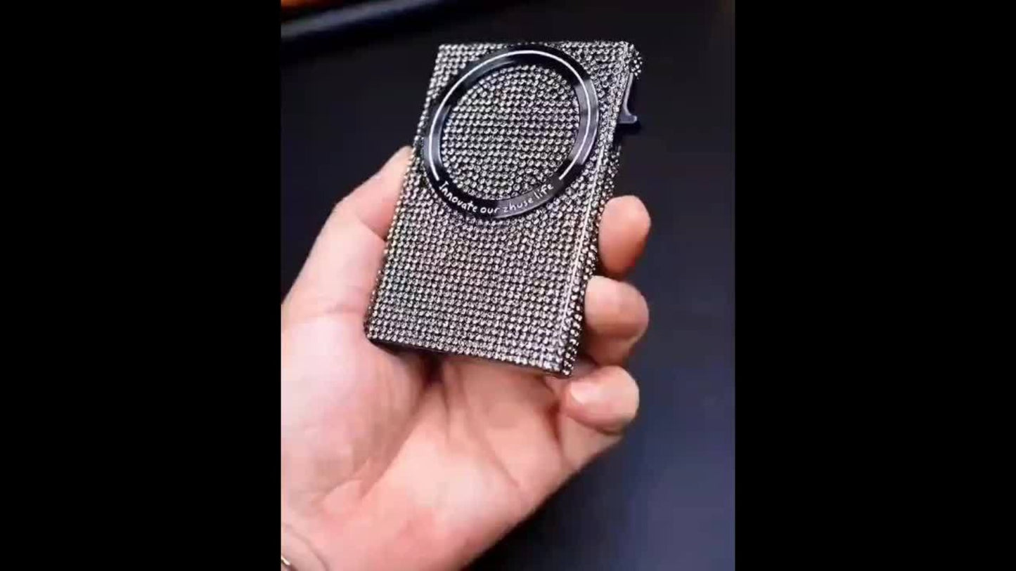 Chic And Sleek, This Diamond-Patterned Magnetic Wallet Is Ideal for Credit Card Users, Featuring RFID Protection for Added Security
