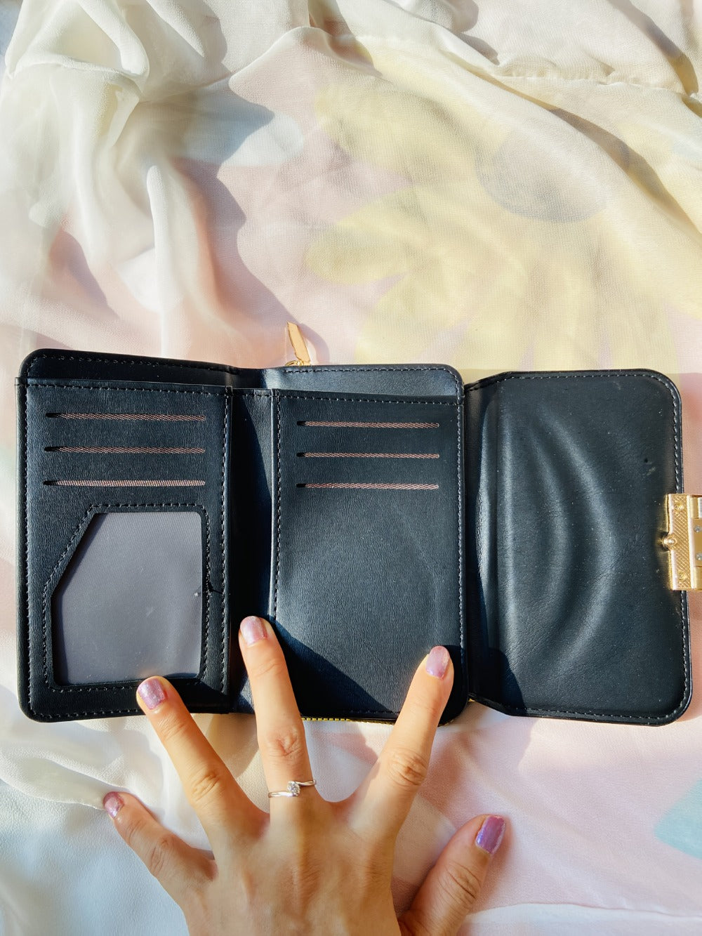 Women's Wallet – Large Capacity, for Everyday Use | Bag Vero – detail view 10