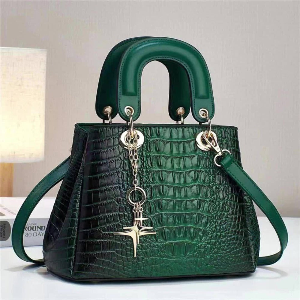A Present for Mother And Family, a Chic And Elegant Women'S Bag Featuring a Crocodile Design, Perfect for Commuting, As a Messenger Bag, Or a Sophisticated Handbag