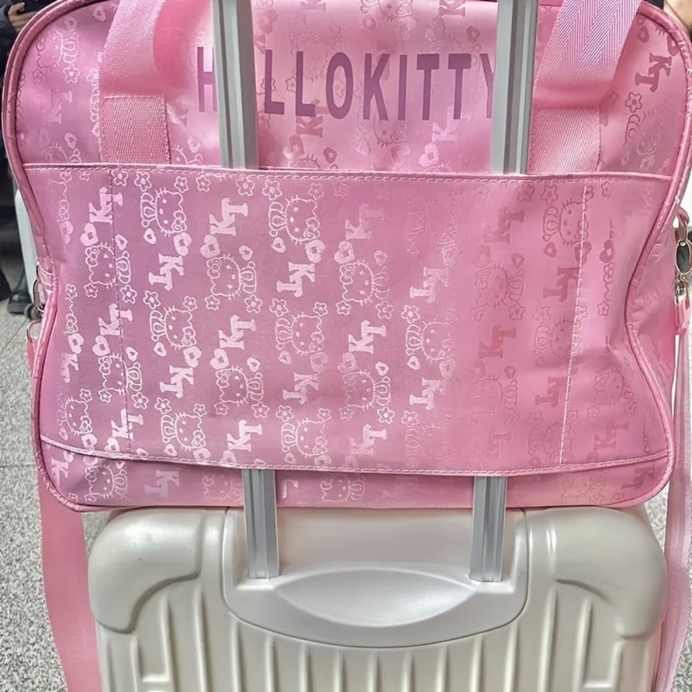 This Hello Kitty Travel Bag Is A Large-capacity Travel Duffel Bag, for Weekend Trips, Graduation Storage, And Can Be Carried Around. It's Suitable for Travel, Sports, Gym Workouts, And Can Also Be Used As An Overnight Travel Bag.