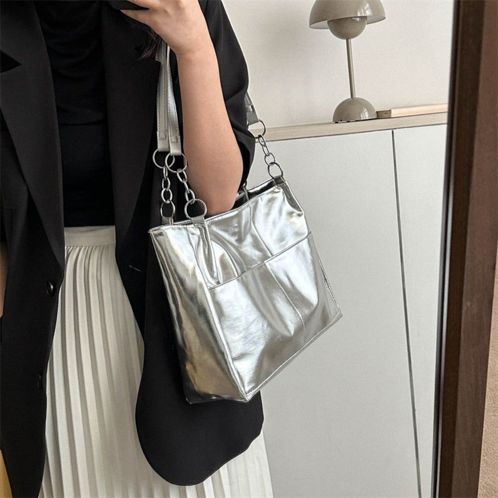 Fashion Large Capacity Tote Bag for Women Stylish Shoulder Handbag Perfect for Office Commute And Daily Use