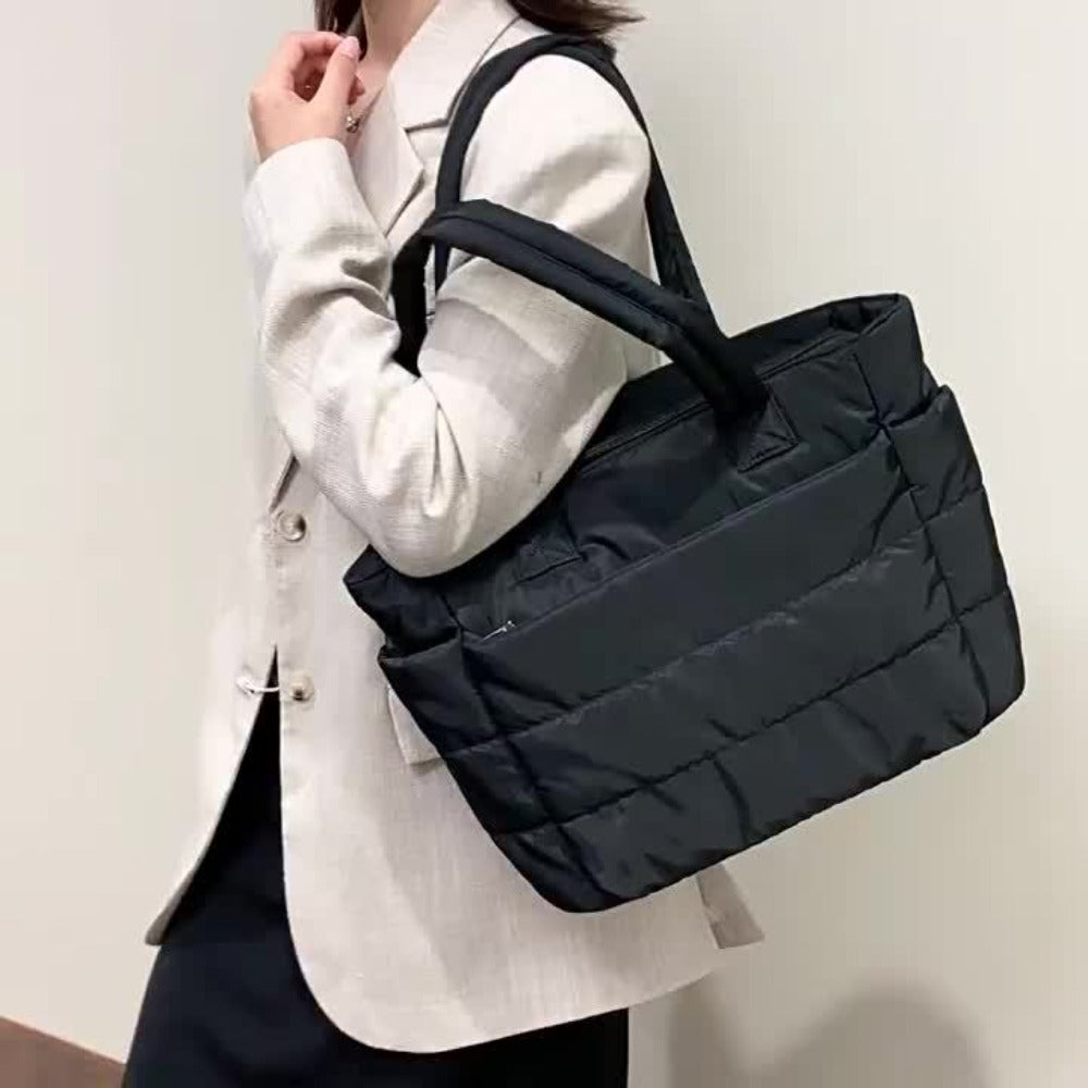 New Japanese Women'S Handbag, And Casual Lightweight Fluffy Handbag, with Compartments And Quilted Shoulder Bag, Large Capacity Suitable for Travel, Commuting, And Fitness, Handbag for Women, Designer Bags for Women High Quality, Designer Handbags