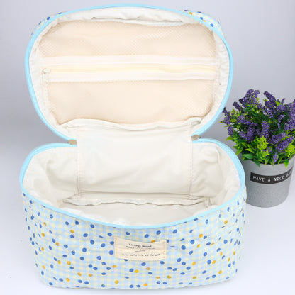 2 Pcs Cute Makeup Bag for Women, Travel Cosmetic Bags, Quilted Coquette Aesthetic Floral Toiletry Organizer Bag