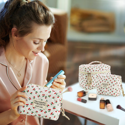 Cute Quilted Floral Makeup Bag (3Pcs)Coquette Aesthetic Cosmetic BagTravel Toiletry Bags Kawaii Aesthetic pouch for Women