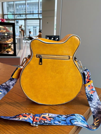 Crossbody Bag – Guitar Shaped Y2k Chain Rivet | Bag Vero – detail view 19
