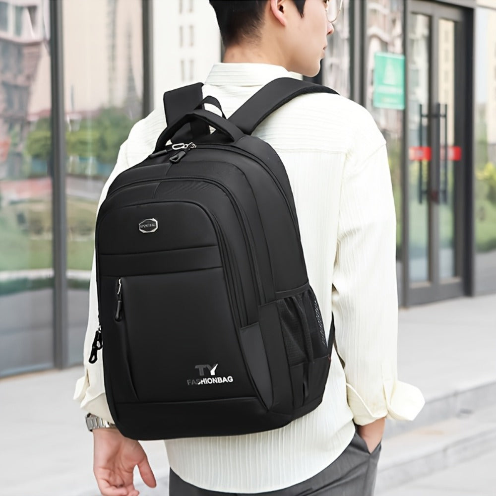 Laptop Backpack – Large Capacity, Adjustable Strap, for Travel & Work | Bag Vero – detail view 11
