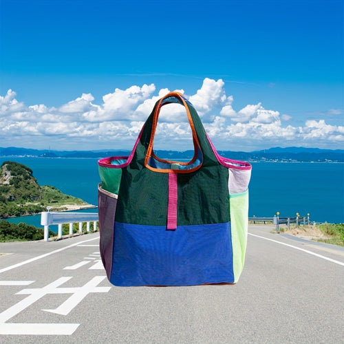 Lightweight Patchwork Handbag with Adjustable Strap & Snap Closure - Multicolor Patchwork (////), Machine-Washable Polyester Beach Satchel Bag Suitable for Casual & Dressy Outfits