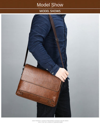 Simple khaki Men's bag with texture High Quality bag lid style shoulder bag, casual Men's multi pocket Men's bag, large capacity Men's bag, casual trendy mailman bag