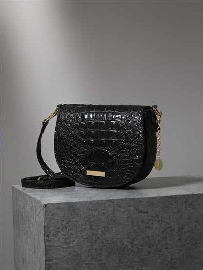New Fashionable And Elegant Crossbody Small Bag Crocodile Pattern Faux Leather Women'S Crossbody Bag, Safety Flap Small Bag Semi-Circular Women'S Bag Daily Commuter Versatile Women'S Bag Detachable Shoulder Strap