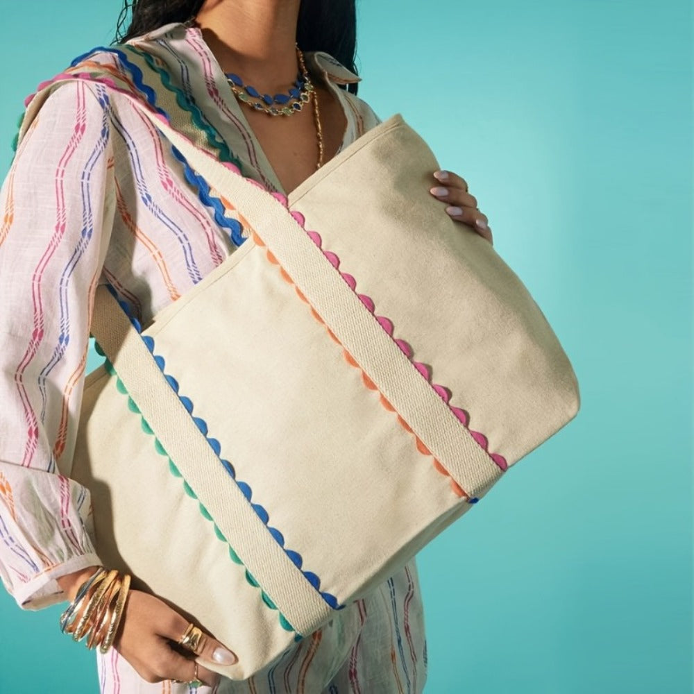 Ladies' Large Capacity Handbag | Beige Zipper Closure, Spacious Shopping Bag, Machine Washable for Daily and Beach Use, Casual Outing, Fashion Additions, Durable Structure, Multi-functional, Travel Essential