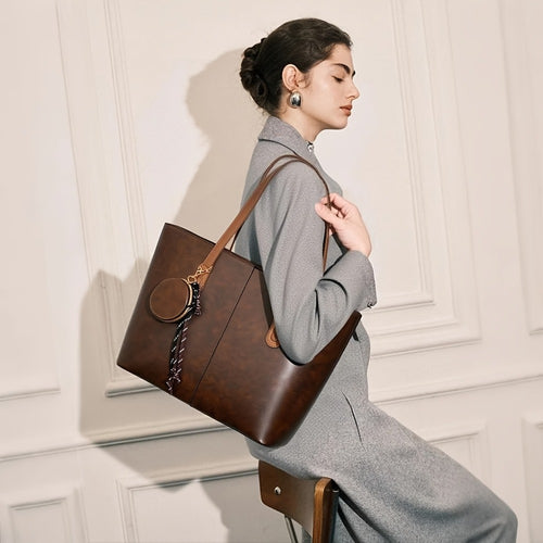 Large Capacity Brown Tote Bag for Women - Durable Shoulder and Crossbody Strap, Zipper Closure, Polyester Lining, Ideal for Travel, Commute, and Everyday Use, Travel Tote Bag|Casual Style Tote|Zippered Closure, Large Tote Bag