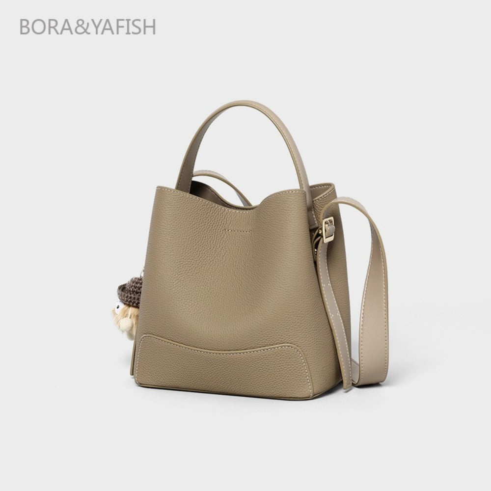 Crossbody Bag for Women – Large Capacity, for Travel & Work | Bag Vero – detail view 5