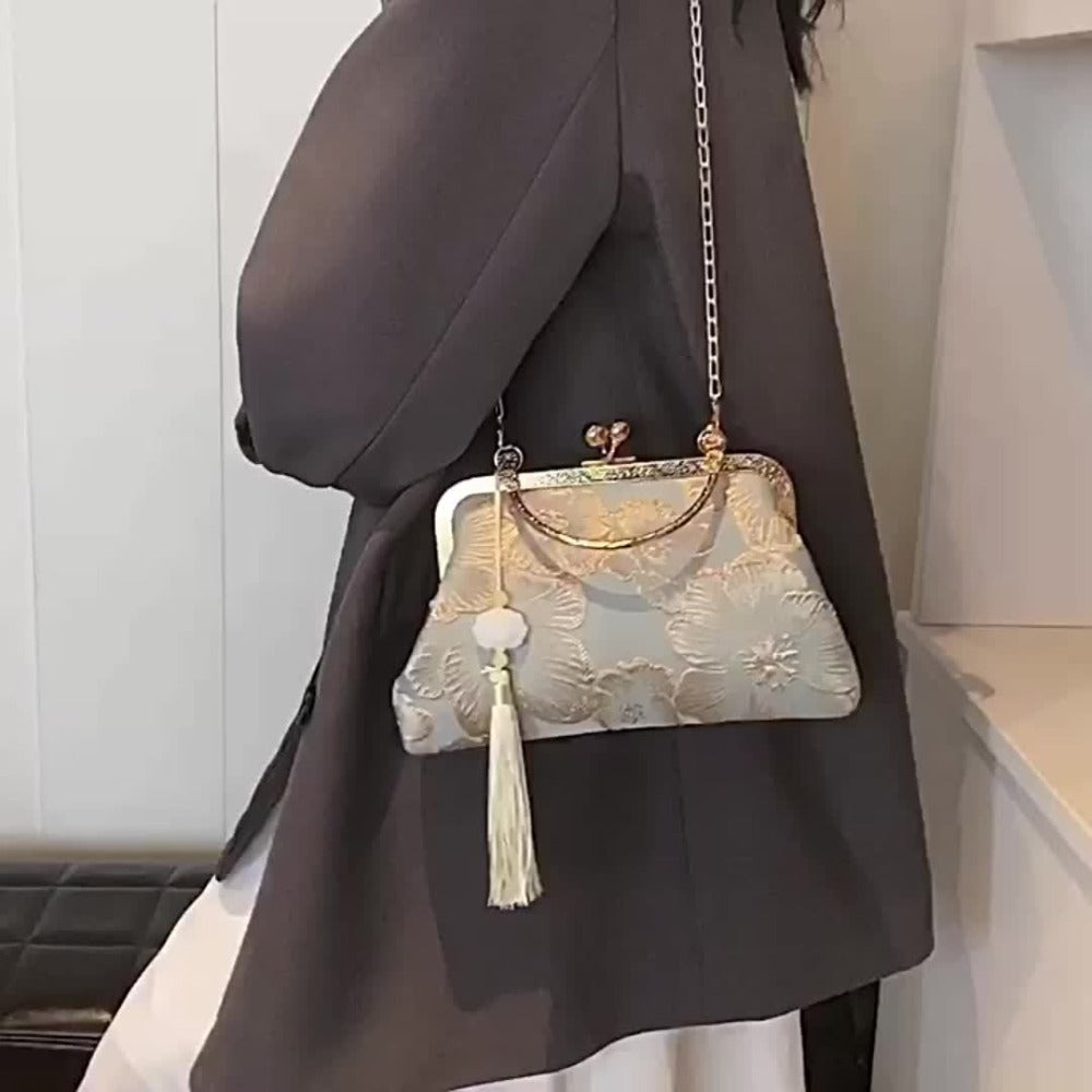 [Christmas Gift Bags] Evening Bags for Women Elegant And Classy, Retro Crossbody Bags, Ethnic Style Evening Bags, Fashion Shoulder Bag with Metal Chain, Handbags for Women Designer, Crossbody Bag Purse Christmas Bags for Gifts Christmas Gift Bags
