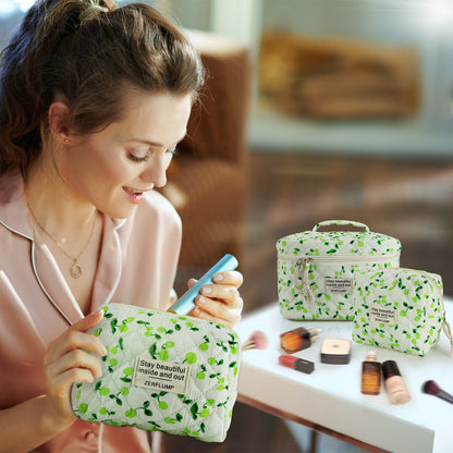 Cute Quilted Floral Makeup Bag (3Pcs)Coquette Aesthetic Cosmetic BagTravel Toiletry Bags Kawaii Aesthetic pouch for Women