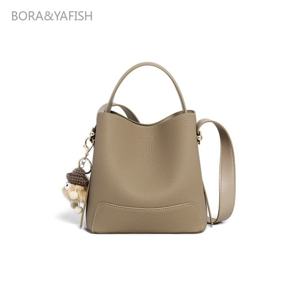 Crossbody Bag for Women – Large Capacity, for Travel & Work | Bag Vero – detail view 6