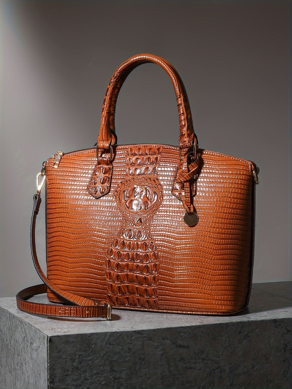 Women'S Work Handbag Featuring a Crocodile Design, a Spacious Crossover Style, And a High-End Fashionable Look. This Elegant Bag Includes a Detachable Shoulder Strap And a Secure Zipper, Making It a Perfect Gift for Christmas Or Thanksgiving