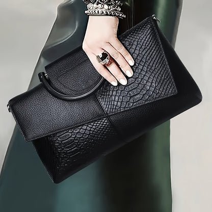 [Luxurious Crocodile Purse] Two-Piece Set: Handbag And Keychain, Luxurious Black Crocodile Design Purse for Women - a Stylish Handbag for European And American Women, Featuring a Crocodile Pattern, Suitable for Banquets And As a Crossbody Bag