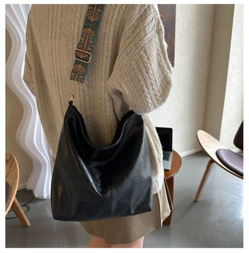 Crossbody Bag for Women – Large Capacity, Boho Hobo Evil Eye Pendant | Bag Vero – detail view 39