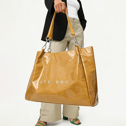 Women'S Stylish Shoulder, Crossbody And Tote Bag. Easy Elegant Design, Also As Handbag And Shopping Bag. Fits Books, Makeup And Daily Essentials. Great for Shopping, Travel, Camping. Beach Bag Made of PVC