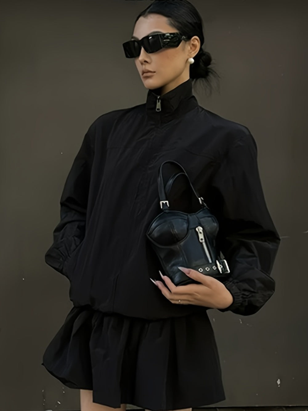 Hot Hot Bags in Europe And America, Fashion Trend Designer Catwalk Handbags, Dark Punk Zipper Bags, Creative Shape Small Bags, Hand-Carrying Coin Wallets, Factory Supplies, High Quality