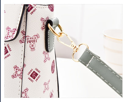 Mini Heart-shaped Women's Bag Shoulder Bag, Simple And Stylish Handbag Messenger Bag