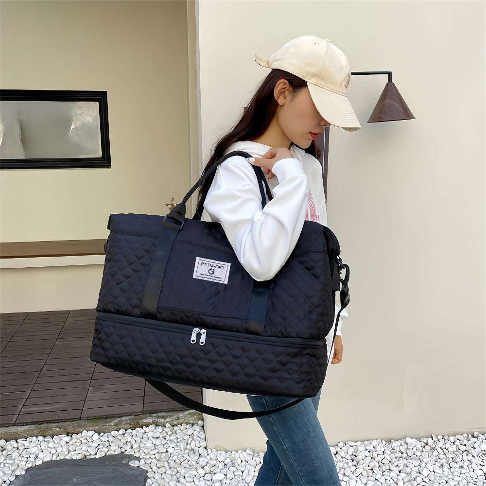 Fashionable Travel Bag, Large-Capacity Practical Handbag, Made of Durable And Wear-Resistant Fabric, Suitable for Travel And Gym, Stylish, Versatile, Lightweight, And Easy to Store