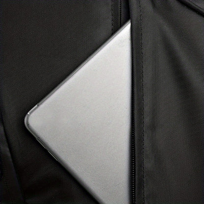 Men's Crossbody Bag – Large Capacity, Adjustable Strap, for Travel & Work | Bag Vero – detail view 11