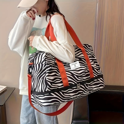 Travel Makeup Bag – Adjustable Strap, for Travel – front view