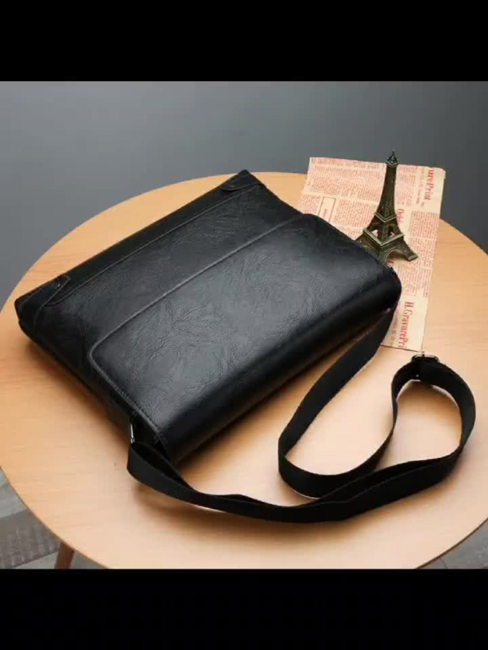 Men's Crossbody Bag – Large Capacity, Multi-Pocket, Adjustable Strap, for Everyday Use – detail view 11