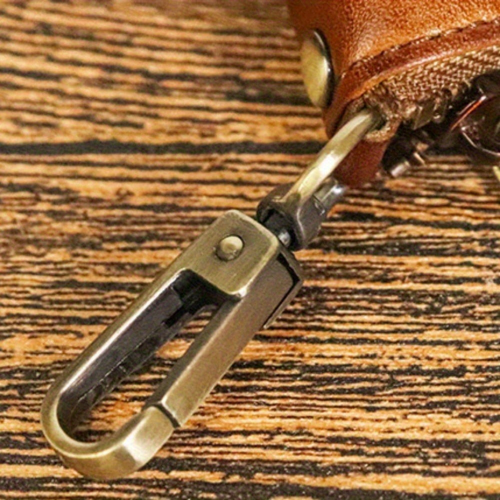 Waist Bag – Handcrafted Sporran Leather Coin Waist – detail view 8