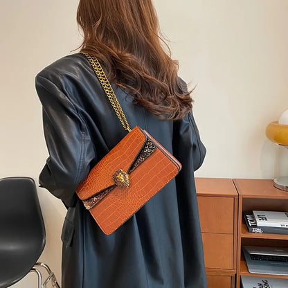 Crossbody Bag for Women – for Everyday Use, Animal Headdress Small Square Golden – detail view 7