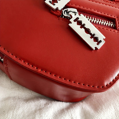 Crossbody Bag for Women – Gothic Heart Blade Zipper Chain – detail view 7