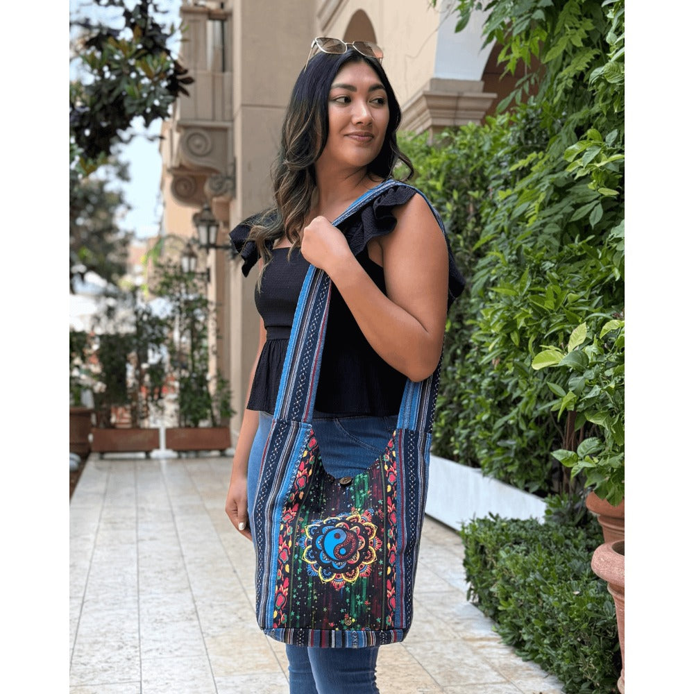 Crossbody Bag for Women – Handmade Cotton Yin Yang Hobo – detail view 3