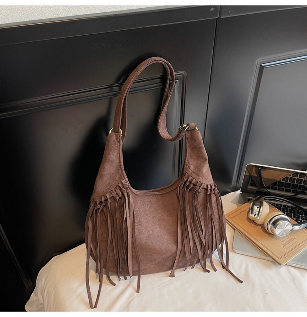 Crossbody Bag for Women – Large Capacity, Vintage Dumpling Large Capacity Tassel – detail view 12