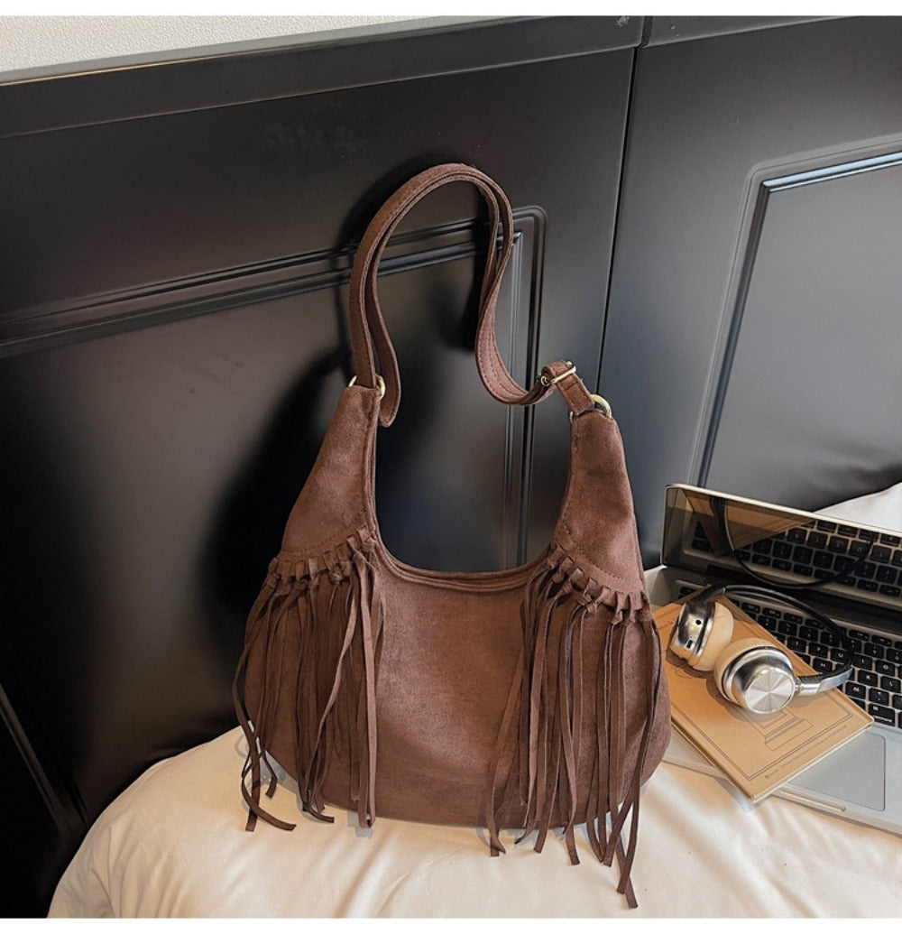 Crossbody Bag for Women – Large Capacity, Vintage Dumpling Large Capacity Tassel – detail view 14