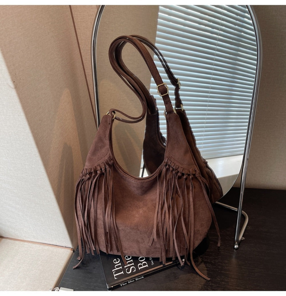 Crossbody Bag for Women – Large Capacity, Vintage Dumpling Large Capacity Tassel – detail view 16
