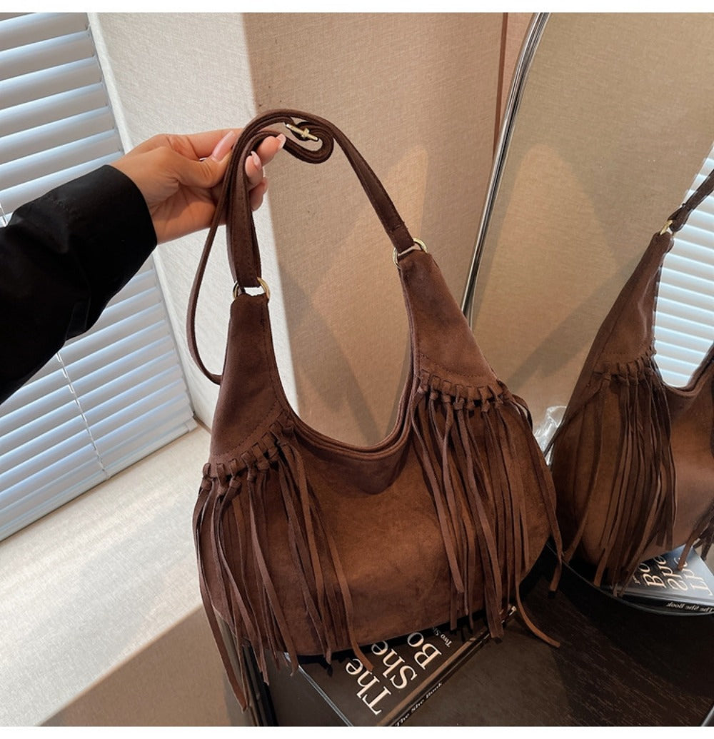 Crossbody Bag for Women – Large Capacity, Vintage Dumpling Large Capacity Tassel – detail view 17