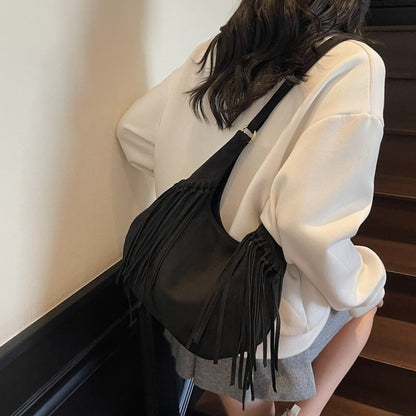 Crossbody Bag for Women – Large Capacity, Vintage Dumpling Large Capacity Tassel – detail view 2