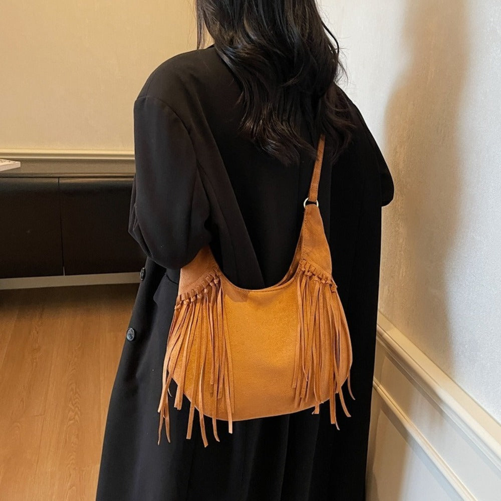 Crossbody Bag for Women – Large Capacity, Vintage Dumpling Large Capacity Tassel – detail view 4