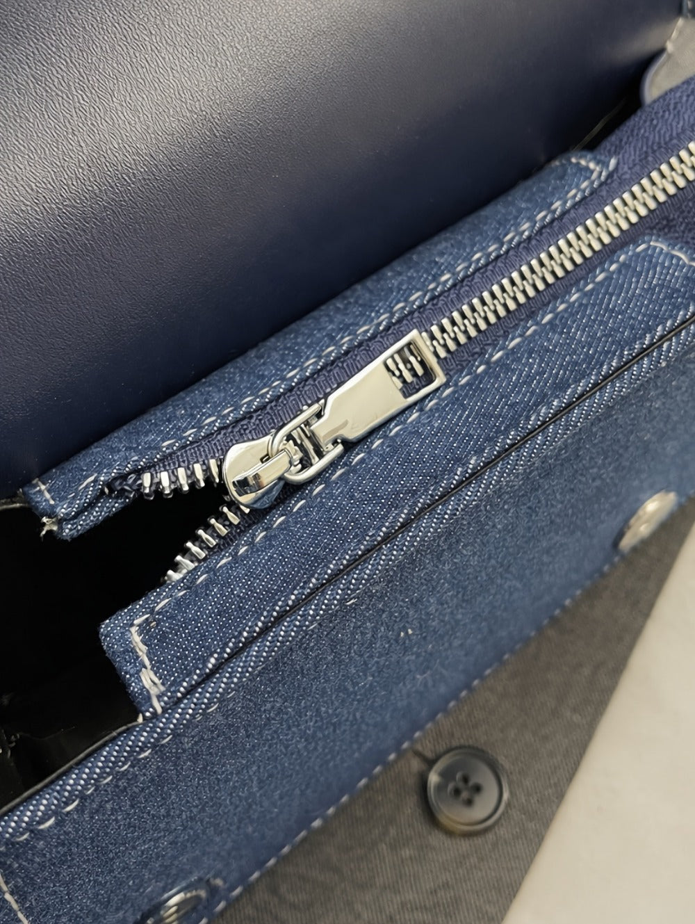 Crossbody Bag for Women – Polyester, Adjustable Strap, for Work – detail view 23