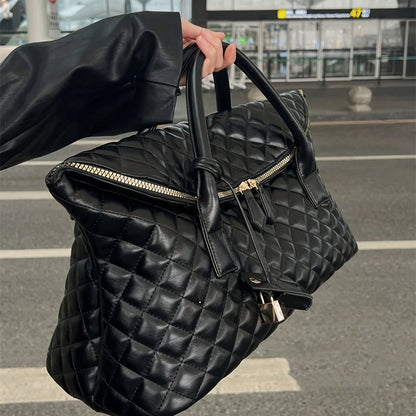 Shoulder Bag for Women – Quilted, Large Capacity, for Travel & Work – front view