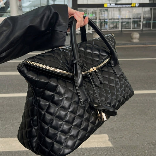 Shoulder Bag for Women – Quilted, Large Capacity, for Travel & Work – front view