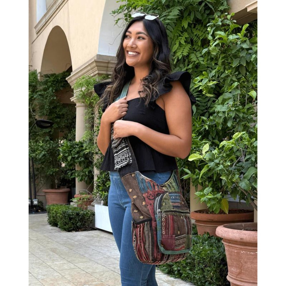 Shoulder Bag for Women – for Work, Handmade Cotton Patchwork Bee Hobo – detail view 15