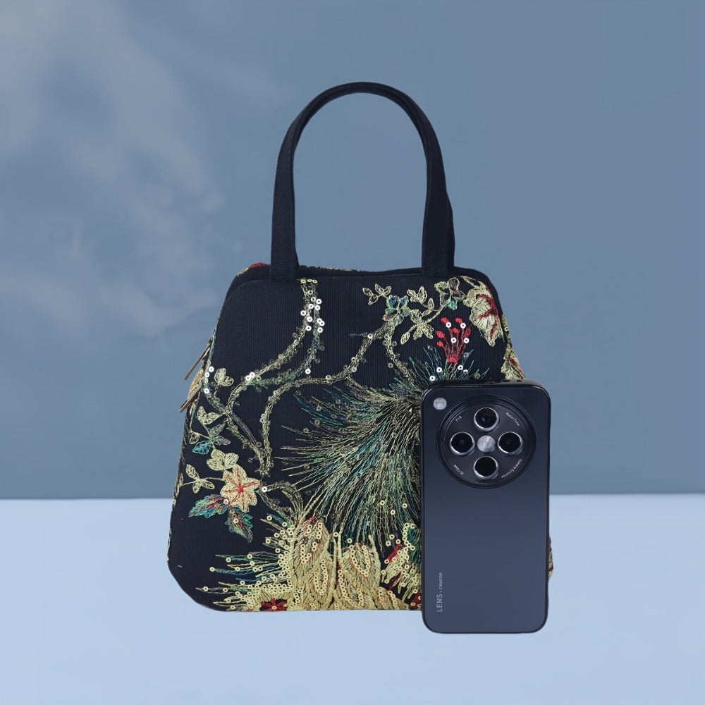 Tote Bag for Women – Lightweight, for Work – detail view 9