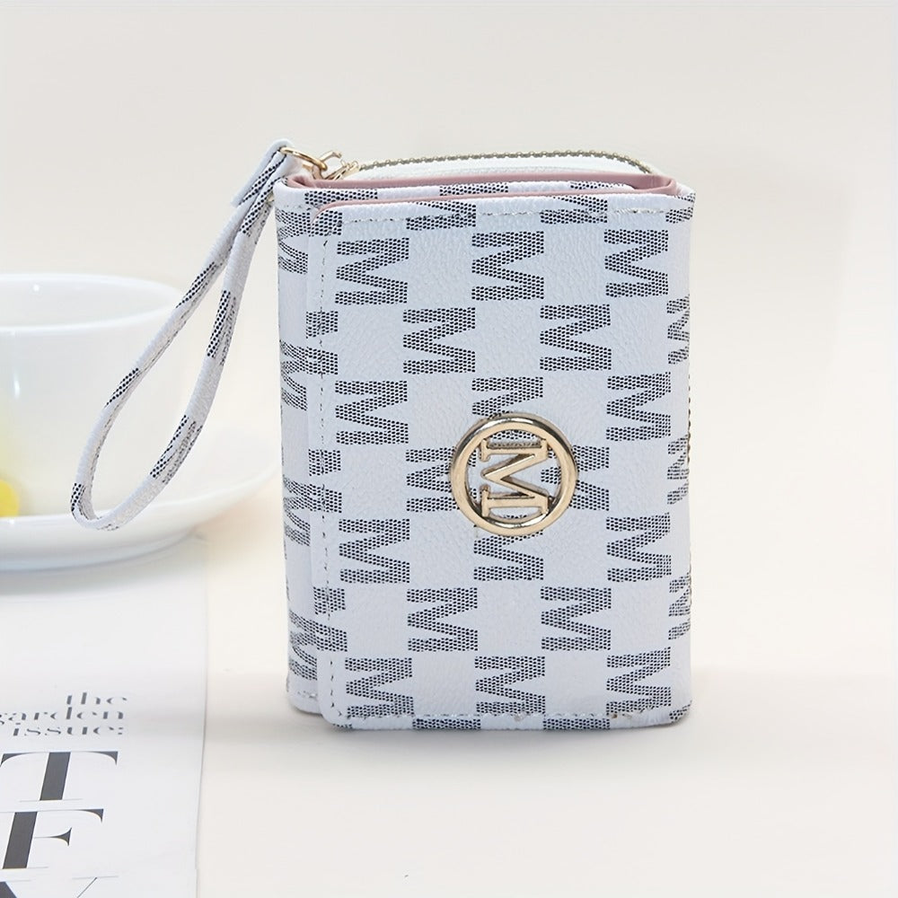 Women's Wallet – for Everyday Use, Designer Letter Print Trifold Fashionable | Bag Vero – front view